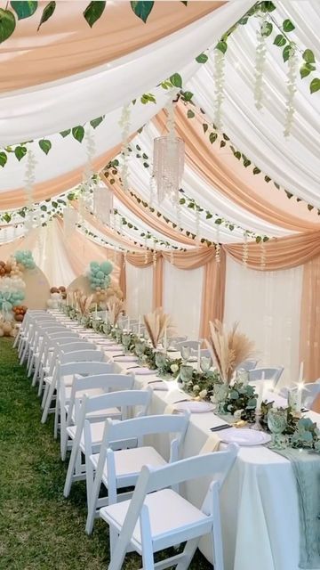 Tent Bridal Shower Ideas, Bridal Shower Tent Decorations, Backyard Wedding Shower Ideas, Tent Bridal Shower Outdoor, Tent Party, Ceiling Decorations For Party, Party Tent Decorations, Party Gazebo, Engagement Party Decorations Diy