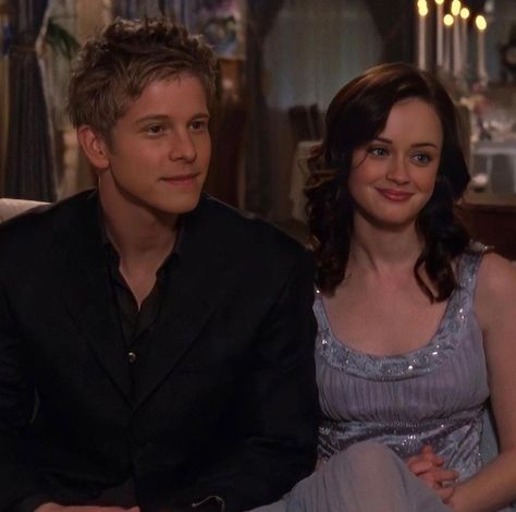 Logan Gilmore, Gilmore Girls Logan, Logan Huntzberger, Rory And Logan, Gilmore Guys, Matt Czuchry, Team Logan, Lorelai Gilmore, Rory Gilmore