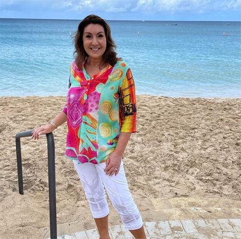 Loose Women's Jane McDonald sparks huge fan response with sensational beachside photo | HELLO! Beach Snap, Jane Mcdonald, Caribbean Holiday, Bright Outfits, Figure Flattering Dresses, Coat Patterns, Break In, Womens Casual, Womens Casual Outfits