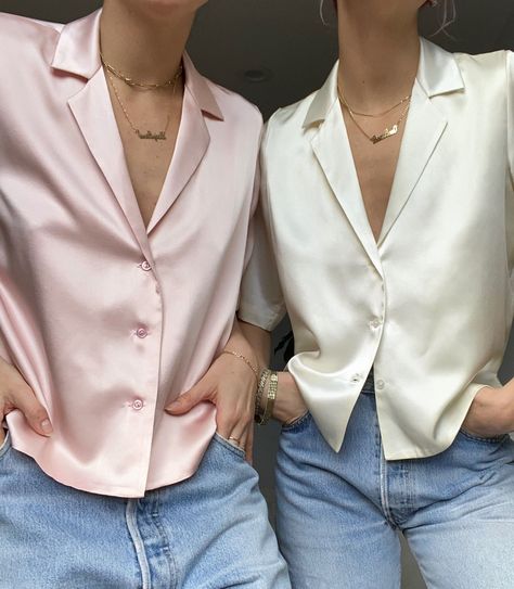 Satin Shirts For Women, Satin Shirt Outfit, Pakaian Crop Top, Winter Typ, Diy Vetement, Satin Shirt, Look Fashion, Outfit Inspirationen, Fashion Inspo Outfits