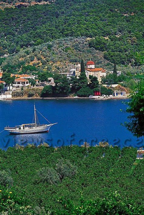 Nature, Greek Islands, Fairy Places, Mainland Greece, Peloponnese Greece, Greek Sea, Places In Greece, Greek Isles, Greek Culture