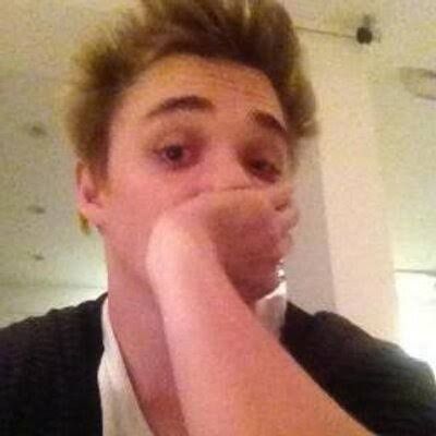 Quentin Smith, Kyle Gallner, Heck Yeah, Hottest Guy Ever, Im In Love, Camera Roll, Love Of My Life, Tv Shows, Actors