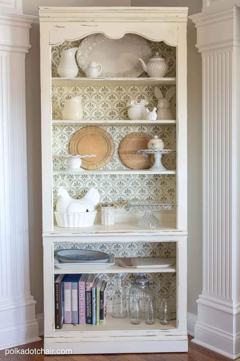 How to Stencil a Bookcase with Chalk Paint | Polka Dot Chair Stenciled Bookcase, Diy Bookcase Makeover, Shabby Chic Bookcase, Farmhouse Bookcases, Bookcase Makeover, Bookcase Diy, Stencil Furniture, Diy Kitchen Decor, Bookshelves Diy