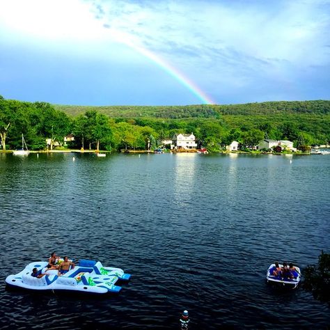 Greenwood Lake 2020: Best of Greenwood Lake, NY Tourism - Tripadvisor Castle Restaurant, Greenwood Lake, Lake Hotel, New York Vacation, Boat Day, Family Friendly Hotels, Romantic Hotel, Country Inn, Boat Rental