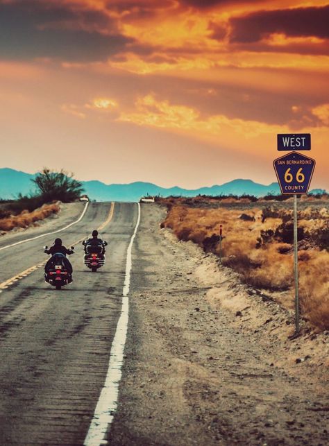 Route 66 Wallpaper, Road 66, Route 66 Trip, Мотоциклы Harley Davidson, Route 66 Road Trip, Road Photography, Western Aesthetic, Country Side, Foto Art