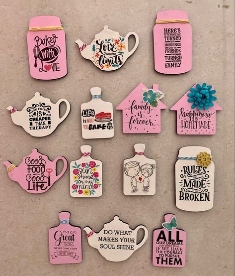 Diy Tips And Tricks, Crafts Love, Diy Magnets, Diy Crafts Love, Fridge Decor, Mdf Crafts, Stick Crafts, Diy Wall Art Decor, Diy Kitchen Decor