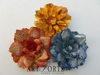 Crafters Corner : Tattered Florals Tutorial Making Flowers, Mixed Media Crafts, Faux Flower Arrangements, Shabby Flowers, Candy Cards, Embossing Powder, Bouquet Arrangements, Paper Flower Tutorial, Paper Flowers Diy