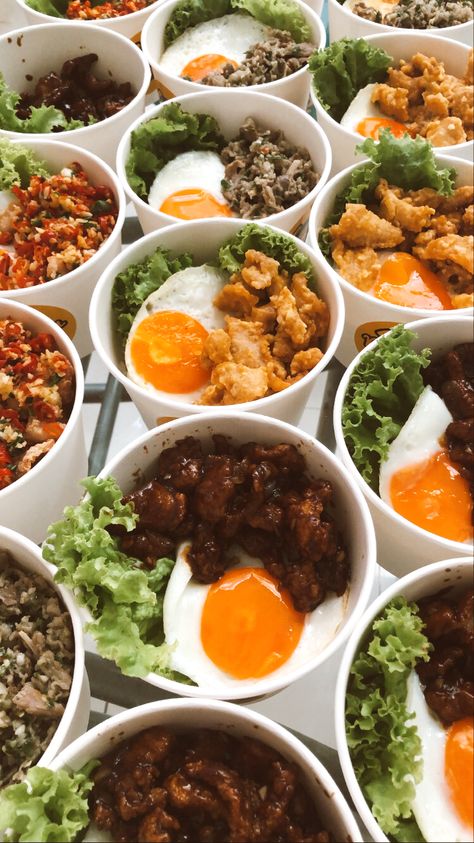 Aesthetic Food Packaging Ideas, Tapsilog Menu Design, Rice Bowl Aesthetic, Silog Meals Ideas, Rice Bowl Packaging, Silog Meals, Food Delivery Packaging, Best Korean Food, Food Business Ideas