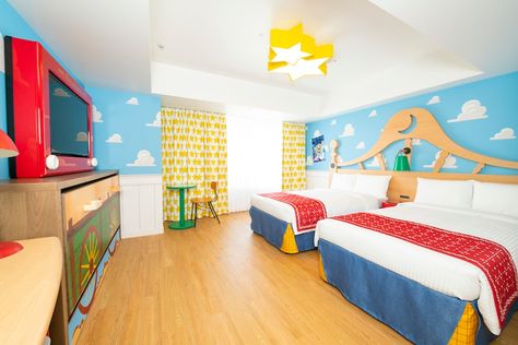 Tokyo Disney Resort Toy Story Hotel is Now Open! | Disney Parks Blog Casa Disney, Disney Resort Hotels, Disney Hotels, Tokyo Disney Sea, Tokyo Disney, Twins Room, Disney Resorts, Tokyo Disneyland, Tokyo Disney Resort