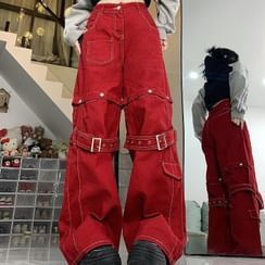 Red Cargo Pants, Street Punk, Baby Tees Y2k, Punk Vintage, High Street Fashion, Y2k Baby Tee, Red Jeans, Pantalon Large, High Fashion Street Style