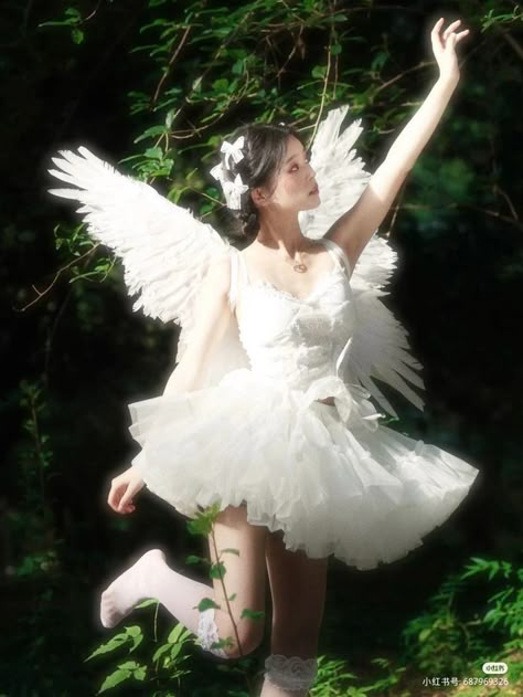 Angelcore Outfits, Botanical Garden Photo Shoot, Fairy Photoshoot, Debut Photoshoot, Angel Theme, Tears In Heaven, Dreamy Photography, Angel Aesthetic, Photoshoot Concept