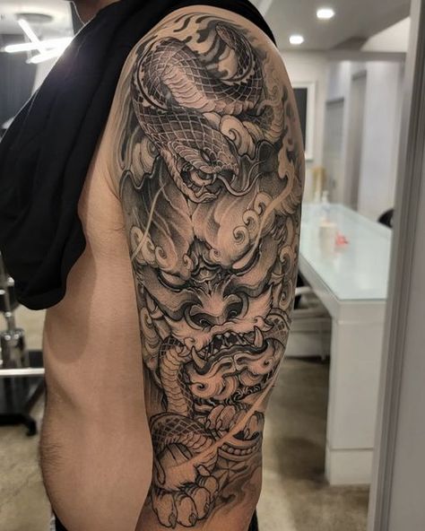 Jason Lau on Instagram: "Foodog and snake half sleeve completed for Marcus. See you at the next one!" Jr Tattoo, Upper Arm Tattoos For Guys, Foo Dog Tattoo Design, Japanese Leg Tattoo, Japanese Snake Tattoo, Foo Dog Tattoo, Half Sleeve Tattoos Forearm, Dragon Sleeve, Lion Tattoo Sleeves