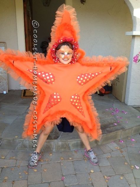 sea star costumes Starfish Costume, Sea Creature Costume, Under The Sea Costumes, Finding Nemo Costume, Nemo Costume, Sea Costume, Mermaid Halloween Costumes, Fish Costume, Carnaval Costume