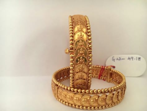 Gold Kasula Bangles, Lakshmi Kasula Bangles Gold, Antique Lakshmi Bangles, Lakshmi Coin Bangles, Kaasu Design Bangles Gold, Lakshmi Design Gold Bangles, Lakshmi Gold Bangles, Gold Coin Bangles, Lakshmi Kasula Bangles