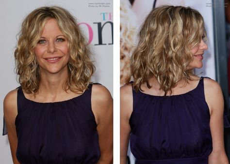 Meg Ryan Haircuts, Meg Ryan Hairstyles, Loose Curls Hairstyles, Wavy Lob, Meg Ryan, Athletic Hairstyles, Hairstyle Look, Permed Hairstyles, Modern Hairstyles