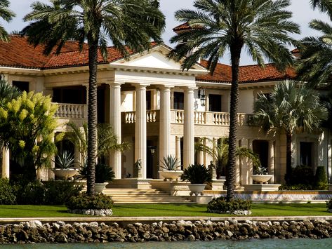 Miami Mansion | Huge Mansion in Miami's Star Island | Heriberto Acosta Maestre | Flickr Huge Mansions, Miami Mansion, Mediterranean Mansion, Plans Architecture, Dream Mansion, Victorian Houses, Mansions Luxury, Luxury Homes Dream Houses, House Goals