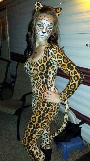 My "cougar" costume this year :) Bodypainting, Cougar Costume Woman, Jaguar Costume, Cougar Costume, Tiger Cosplay, Extraordinary Makeup, Cheetah Costume, Panthers Outfit, Tiger Makeup