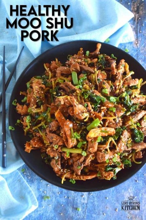 Cabbage And Kale, Moo Shu Pork, Moo Shu, Fried Kale, Healthy Thai Recipes, Wok Cooking, Pork And Cabbage, Loin Chops, Pork Stir Fry