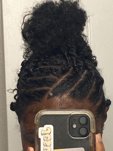 Flat Twist Front Of Hair, Front Twist Hairstyles Curly Hair, Flat Twist Hairstyles, Cute Natural Hairstyles, Colourful Hair, Girl Hairstyle, Quick Natural Hair Styles, Curls Hairstyles, Natural Curls Hairstyles