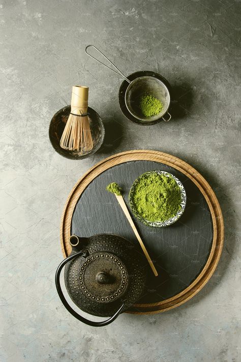 Essen, Japanese Matcha Tea Aesthetic, Matcha Tea Aesthetic, Green Tea Aesthetic, Macha Green Tea, Matcha Ceremony, Macha Tea, Matcha Tea Ceremony, Uji Matcha