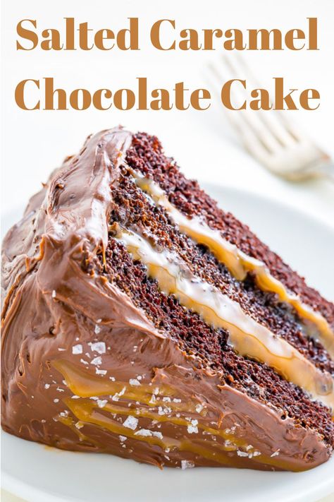 My hubby goes crazy for this salted caramel chocolate cake recipe! An easy cake recipe that's a total showstopper dessert. If you love salted caramel recipes, try this. Caramel Chocolate Cake, Salted Caramel Chocolate Cake, Homemade Chocolate Frosting, Future Chef, Resipi Kek, Fabulous Cakes, Salted Caramel Chocolate, Farm Weddings, Caramel Cake