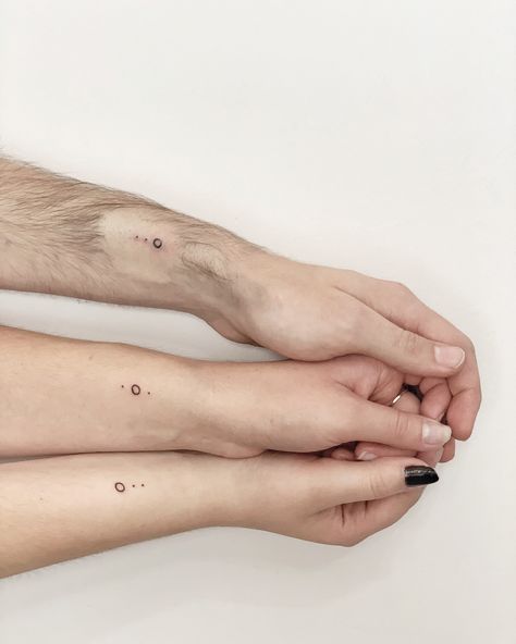 Fine Line Tattoo For Siblings, Small Tattoos Brother And Sister, Sister Line Tattoos, Brothers And Sister Tattoos, Small Sibling Tattoos Brother And Sister, Tattoo Siblings Brother Sister, Brother And Sister Tattoo Ideas Small, Tattoo Brother And Sister, Tattoos For Sisters