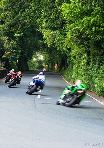 Racing Motorcycles, Morning Ride, Isle Of Man Tt, Crotch Rocket, Road Race, Moto Bike, Hot Bikes, Cool Motorcycles, Valentino Rossi