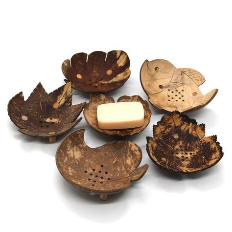 Coconut Shell Candle, Coconut Shell Crafts, Wood Soap Dish, Coconut Soap, Coconut Bowl, Gourds Crafts, Wooden Bathroom, Soap Tray, Soap Dishes