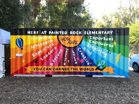 Wall Paint Designs For School, Inspirational School Murals, Playground Murals Schools, Education Mural Art, Elementary Mural Ideas, Elementary School Murals Ideas, School Murals For Kids, Classroom Mural Ideas, Elementary School Murals