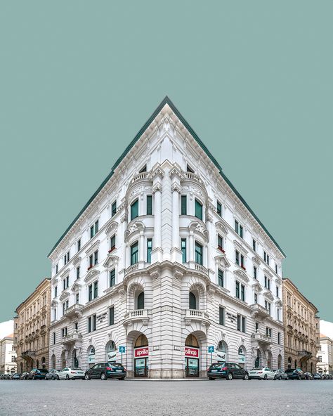 Gallery of Zsolt Hlinka's Photo Collages Portray the Buildings of Budapest in Perfect Symmetry - 2 Collaged Buildings, Symmetry Building, Building Corner, Symmetry Photography, Urban Ideas, Perfect Symmetry, Symmetry Design, Perspective Drawing Architecture, Building Photography