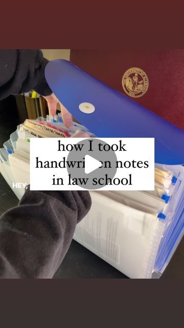 Rach on Instagram: "how I took handwritten notes in law school pt 1!  I’ve kept almost all of my notes from law school and honestly I’m glad I did… I’ve definitely dug into my contracts, civ pro, and biz orgs outlines a few times just during my first few months as an associate. so take good notes & don’t let them go!  ••• #lawschool #notetaking #lawstudent" Law School Note Taking, Law School Notes Aesthetic, Law School Supplies, Law School Outline, Law Notes Student, Law Notes Aesthetic, Law Study Notes, Study Notes Ideas, Law School Notes