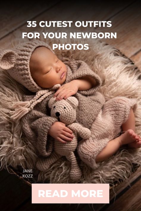 Newborn baby sleeping peacefully in a knitted bear outfit with matching teddy bear. Newborn Photo Outfit Ideas, Newborn Posed Photos, Newborn Photo Outfits For Baby, Infant Photo Shoot Ideas, Newborn Pictures Outfits, Newborn Photography Girly, Newborn Picture Ideas, Newborn Picture Outfits, Newborn Photography Outfit