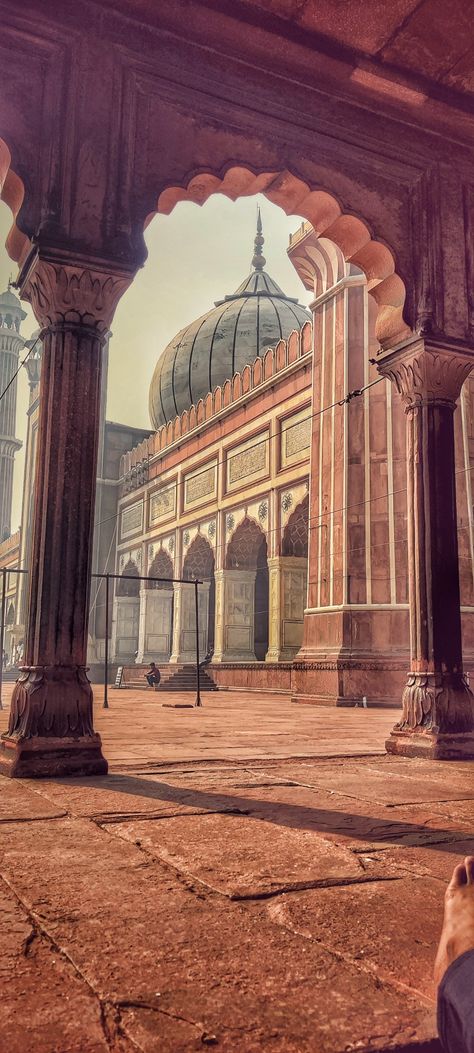 #jamamasjid #delhi #click Jamia Masjid Delhi, Juma Masjid Delhi, Jama Masjid Aesthetic, Old Delhi Aesthetic, Masjid Aesthetic, Delhi Aesthetic, Jama Masjid Delhi, Delhi City, Old Delhi