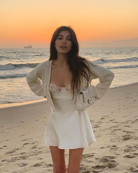 EXCESS ONLY on Instagram: “Sunset in a your perfect knit and a silk dress🤍. Swipe to see more.” Bodycon Dresses Casual, White Bodycon Dress, Spaghetti Strap Mini Dress, Foto Poses, Blair Waldorf, Mini Dresses For Women, Bodycon Dress Parties, Romantic Dress, Mode Inspo