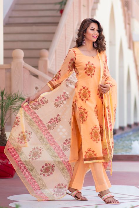 Perfect Peach Hand Block Printed Kota Doriya Suit Set Hand Block Printed Suits, Printed Suit, Perfect Peach, Kurti Set, Long Frocks, Party Suits, Block Dress, Women Outfits, Churidar