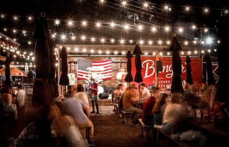 7 Best Bars to Hit Up This Weekend on Rainey Street in Austin | UrbanMatter Austin Rainey Street Austin, Austin Bars, Austin Travel, Rainy Street, Cozy Bar, Happy Hour Specials, Blues Artists, Best Bars, Classic Outdoor