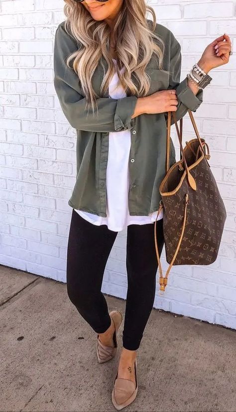 25+ Super Stylish Fall Outfits for Women 2023 - HubPages Casual Chique Stijl, Look Legging, Looks Jeans, Mode Casual, Cute Fall Outfits, Casual Work Outfits, Casual Winter Outfits, 가을 패션, Work Outfits Women