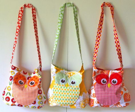 3 Red Rooster Owls 2 gingercake.org    blog Kids Bags To Sew, Diy Sac Pochette, Bags To Sew, Owl Quilts, Owl Bags, Owl Sewing, Owl Purse, Owl Bag, Diy Sac