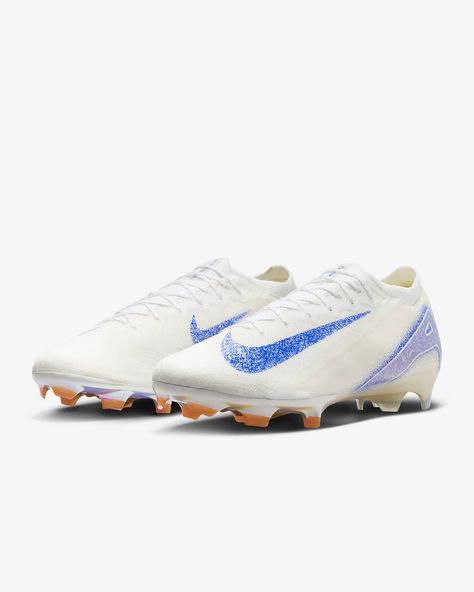 Nike Mercurial Vapor 16 Elite Blueprint FG Low-Top Football Boot. Nike CA Mercurial Football Boots, Football Boots Nike, Soccer Clothes, Boots Football, Rugby Boots, United Wallpaper, Manchester United Wallpaper, Soccer Outfits, Basket Style