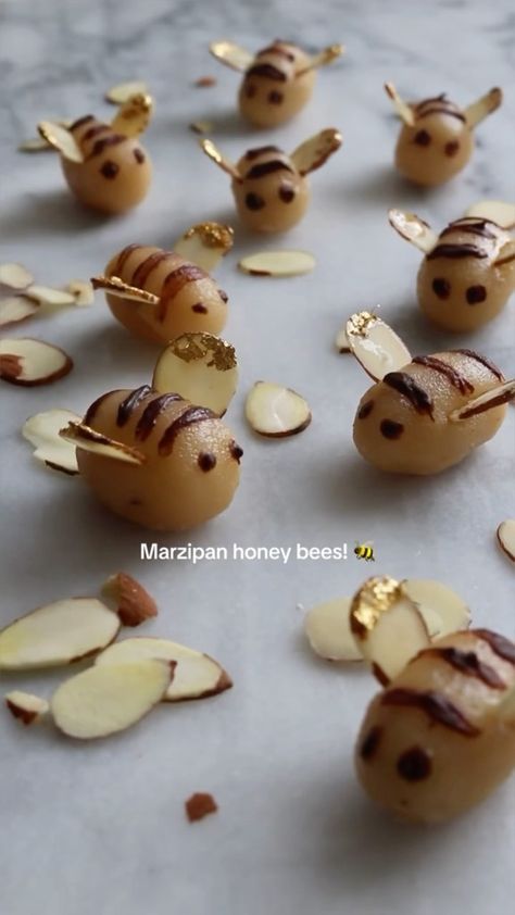 Little marzipan honey bees 🐝🥰 for all your Rosh Hashanah dessert garnishing needs! I love these very much and have strewn them atop many a… | Instagram Rosh Hashanah Decorations, Marzipan Ideas, Marzipan Cake Decoration, Rosh Hashanah Desserts, Marzipan Cake, Baked Good, Music Christmas, Bee Cakes, Homemade Candy