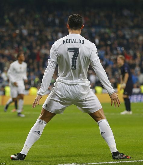 Ronaldo was able to bring out his trademark celebration a number of times as he found the net three times in nine second-half minutes Ronaldo Celebration Siuu, Cr7 Celebration Wallpaper, Ronaldo Celebration Wallpaper, Ronaldo Number 7, Cr7 Celebration, Cristiano Ronaldo Celebration, Ronaldo Celebration, Ronaldo Goals, Cr7 Vs Messi