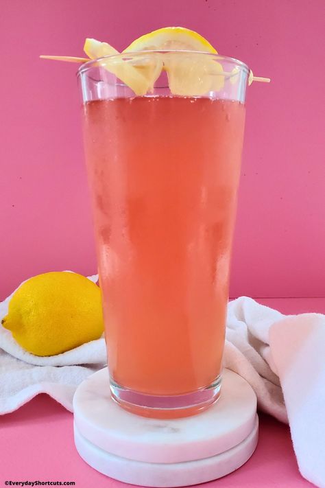 Pink Porch Crawler Pink Porch Crawler Drink, Porch Crawler Recipe, Porch Crawler Drink, Porch Crawler, Lemonade Concentrate, Frozen Lemonade, Summertime Drinks, Easy Drink Recipes, Perfect Cocktails