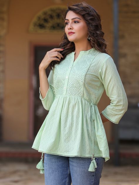 Tunics For Women Classy Style, Tunic Designs For Women, Cotton Tops For Jeans, Short Kurti For Women, Frock Designs For Girl, Short Kurti Designs, Diy Projector, Cotton Tops Designs, Short Frocks