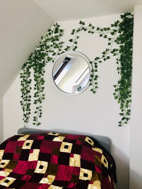 Fake ivy used to decorate bedroom wall. Fake Ivy Wall Bedroom, Ivy Wall Living Room, Ivy Bedroom Wall, Fake Ivy Bedroom, Fake Ivy Decor Bedroom, Fake Ivy Decor, Fake Ivy Decor Bedroom Ideas, Fake Ivy Wall, Ivy Wall Bedroom