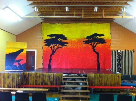 My set design for 'Lion King' school play. Lion King Parade Float Ideas, Lion King Trunk Or Treat Ideas, Lion King Set Design, Lion King Stage Props, Lion King Stage Design, Lion King School Play, Lion King Jr Set Design, Lion King Play Props, Lion King Junior Set