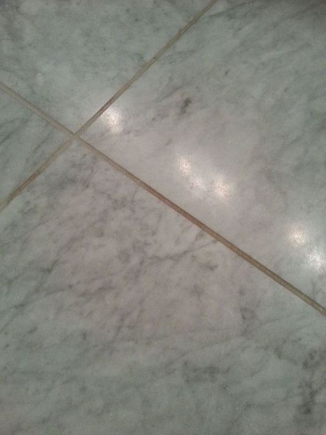 Marble Floor Cleaner, Cleaning Marble Floors, How To Clean Grout, Honed Marble Floor, Cleaning Bathroom Tiles, Tile Floor Cleaner, Cleaning Marble, Marble Shower Tile, Clean Grout