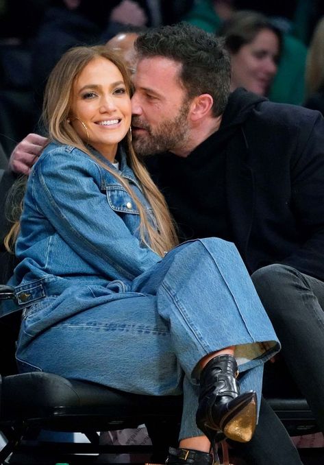 Jennifer Lopez Serenades Ben Affleck at Their 2nd Wedding: Details Jlo And Ben Affleck, Ben Affleck Jennifer Lopez, Ben Affleck And Jennifer Lopez, Lakers Game, Relationship Timeline, Alex Rodriguez, Jennifer Garner, Ben Affleck, People Magazine