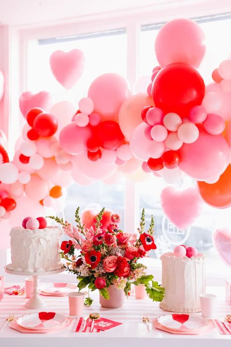 Pink Hearts Party, Red And White Themed Party, Pink Friday Party, Valentines Birthday Party Ideas Kid, Valentines Party Toddler, Pink Red Party Decorations, Our Sweetheart Is Turning One Party, Red And Pink Bday Theme, Red Heart Party Theme