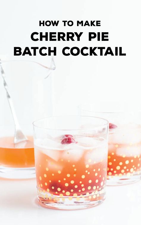 A boozy drink that tastes like your favorite dessert? What more could you want?! Check out this recipe for a Cherry Pie Batch Cocktail for your new favorite fruity, party creation. Cherry Pie Cocktail, Fruity Party, Good Drinks, Batch Cocktails, Party Cocktails, Pie Day, Boozy Drinks, Favorite Dessert, Thirsty Thursday