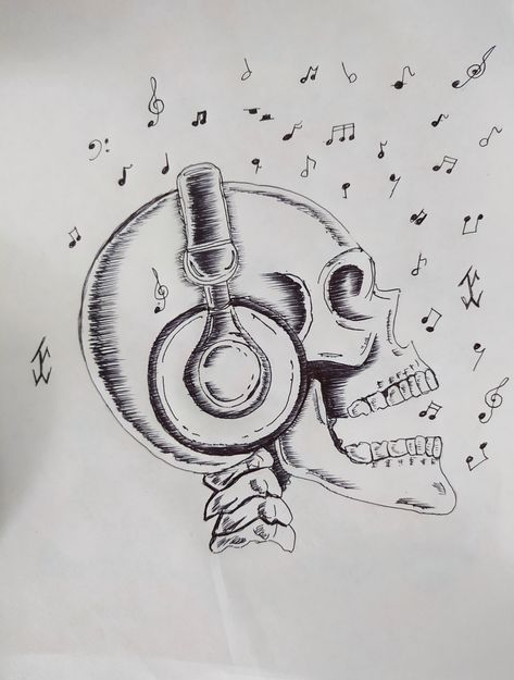 Music Skull #skull #drawing #draw #pen #art #king #head #gothic Skull With Music Notes Tattoo, Skull Guitar Drawing, Unique Skull Drawing, Music Drawings Ideas Creative, Guitar Draw, Music Sketches, Shuffle Ideas, Music Art Drawing, Floral Skull Tattoos